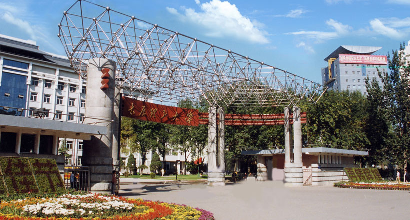 迎西校区进强门
